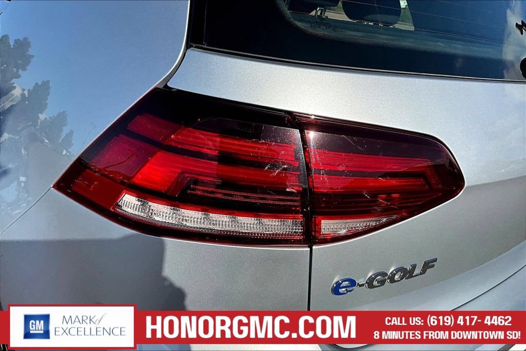 Used 2019 Volkswagen e-Golf SE w/ Driver Assistance Package FWD image 22