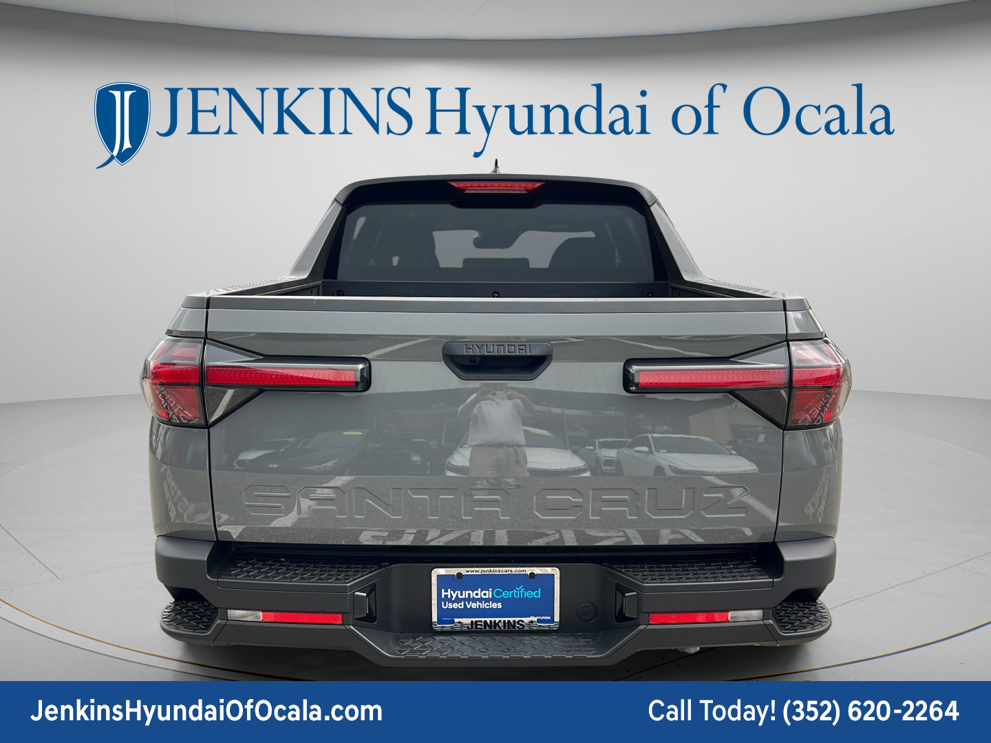 Used 2024 Hyundai Santa Cruz SE FWD image 4