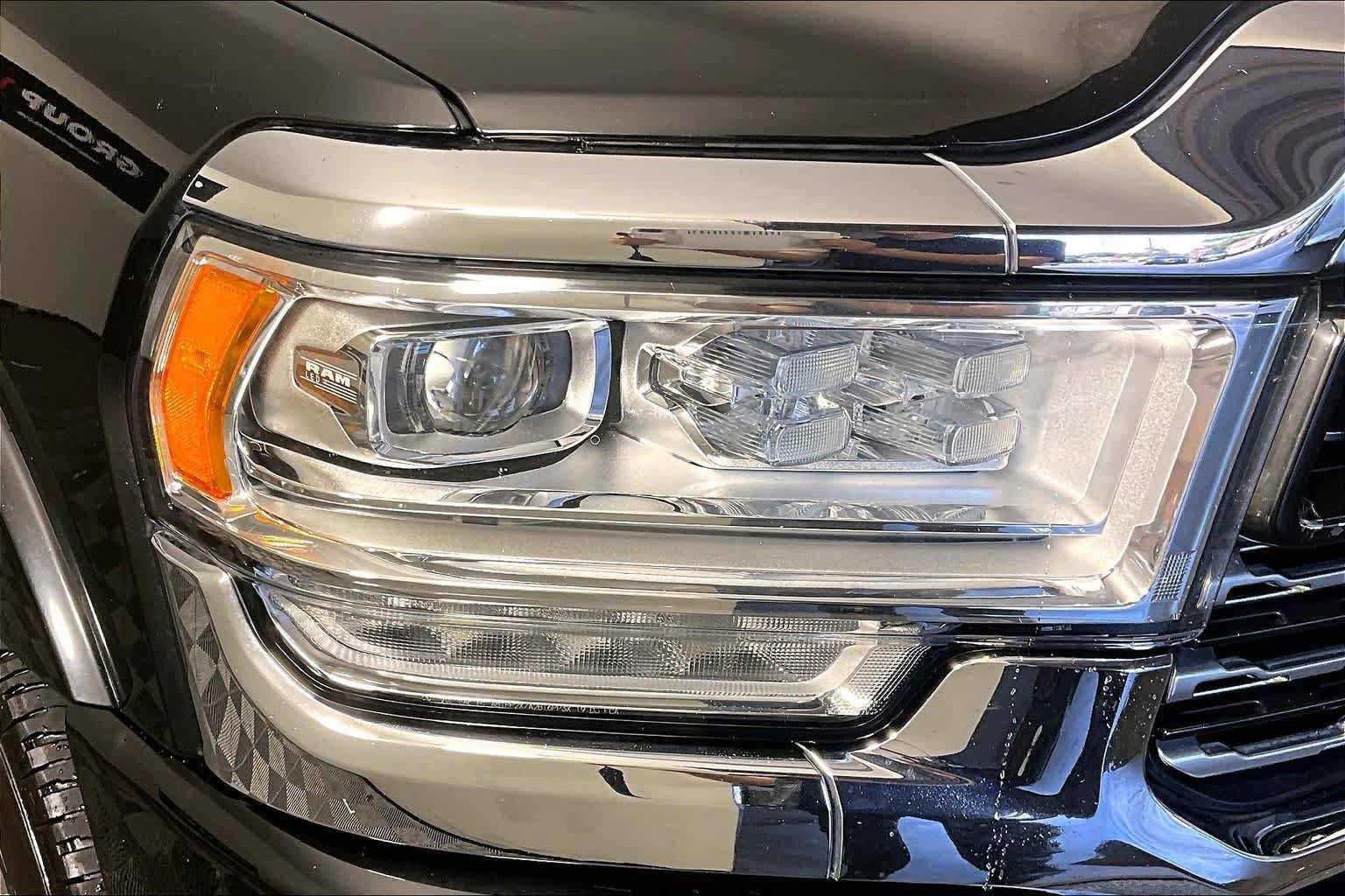 Used 2020 RAM 2500 Limited AWD/4WD image 26