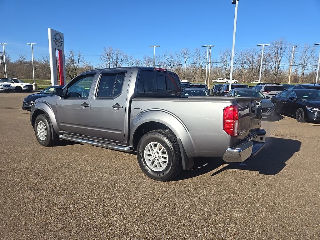 Used 2018 Nissan Frontier SV image 5