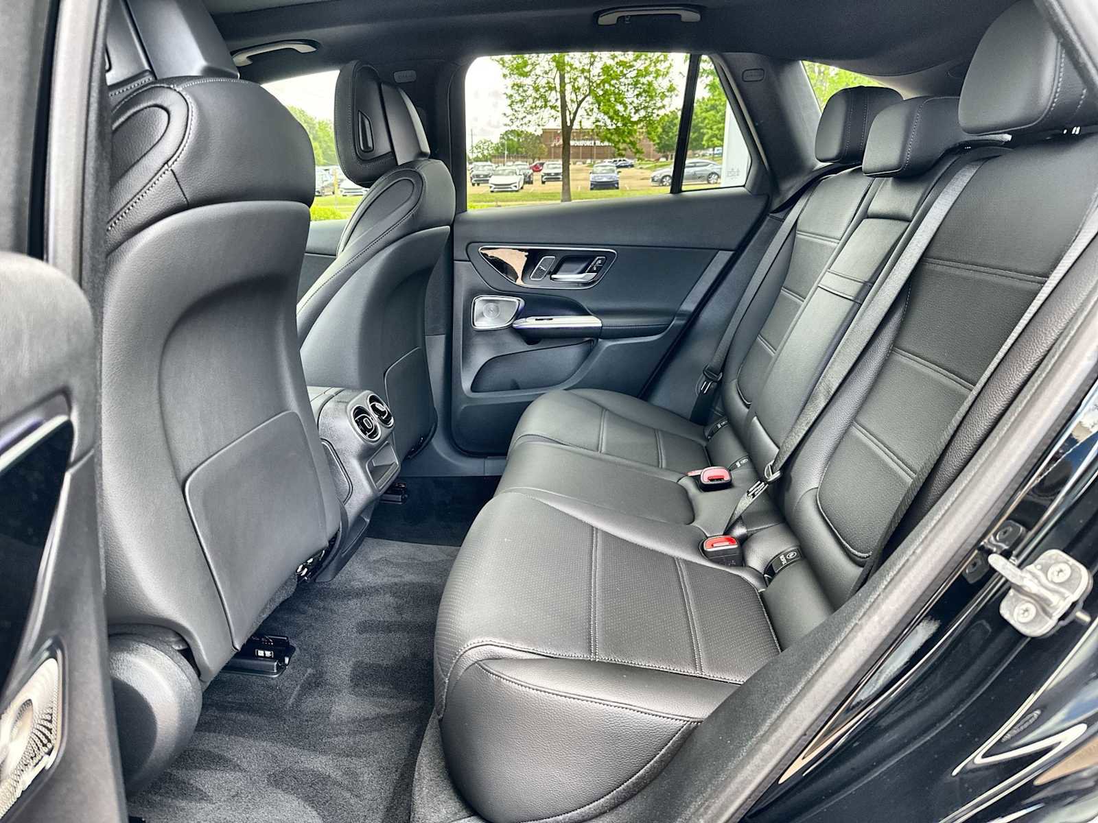 New 2026 Mercedes-Benz GLC 300 image 4