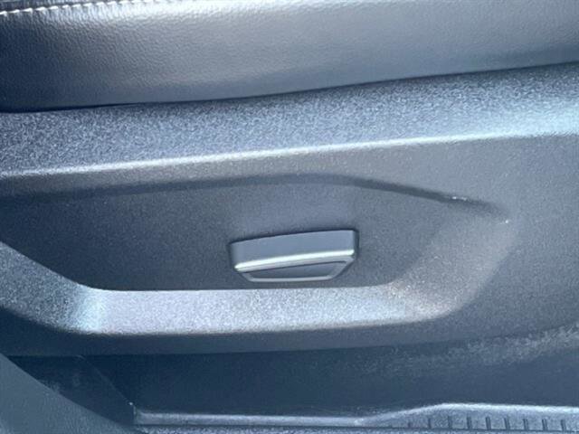 Used 2024 Ford Edge SEL image 10