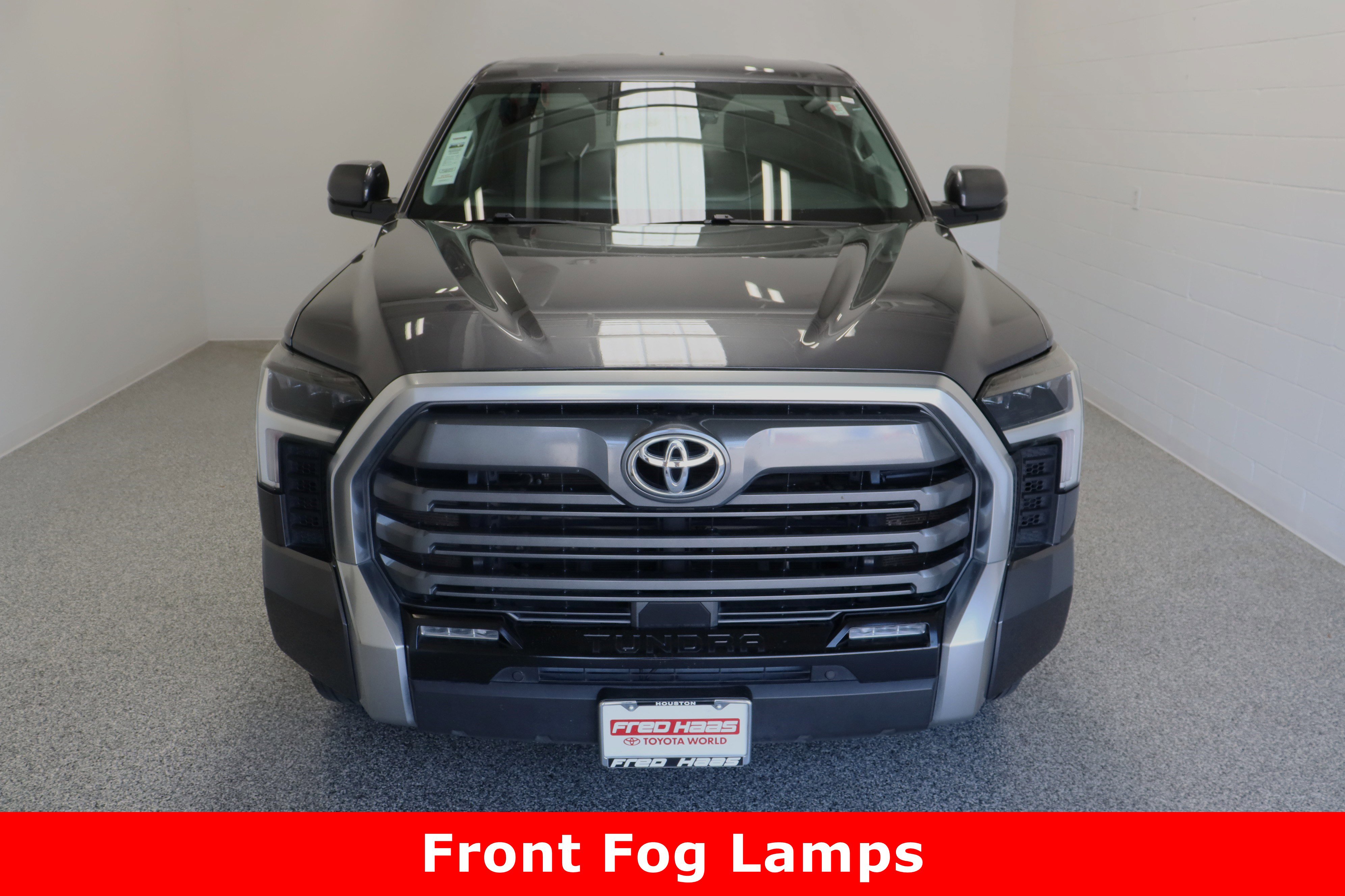 Used 2024 Toyota Tundra Limited w/ Power Package RWD image 3