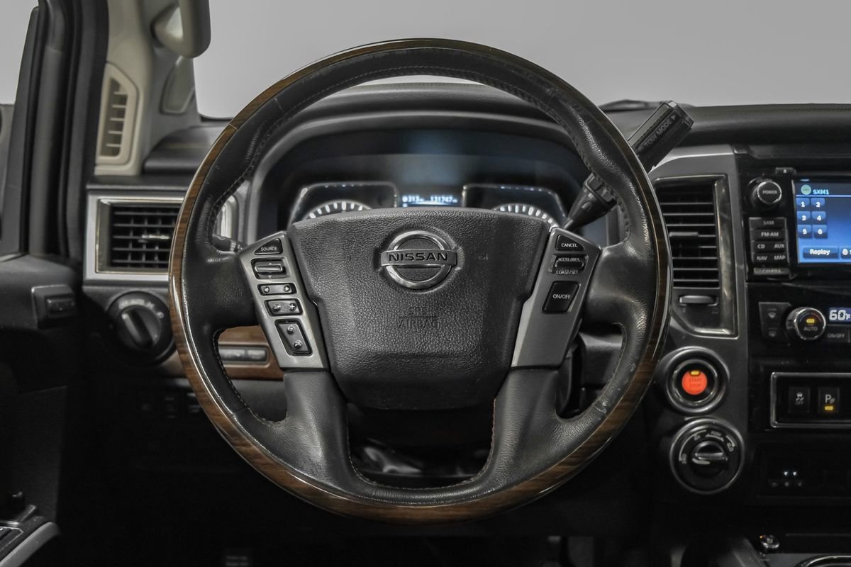 Used 2016 Nissan Titan Platinum Reserve AWD/4WD image 15
