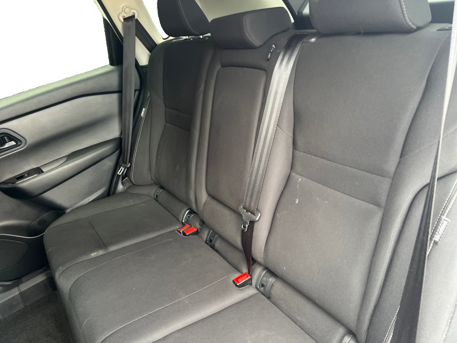Used 2024 Nissan Rogue S FWD image 13