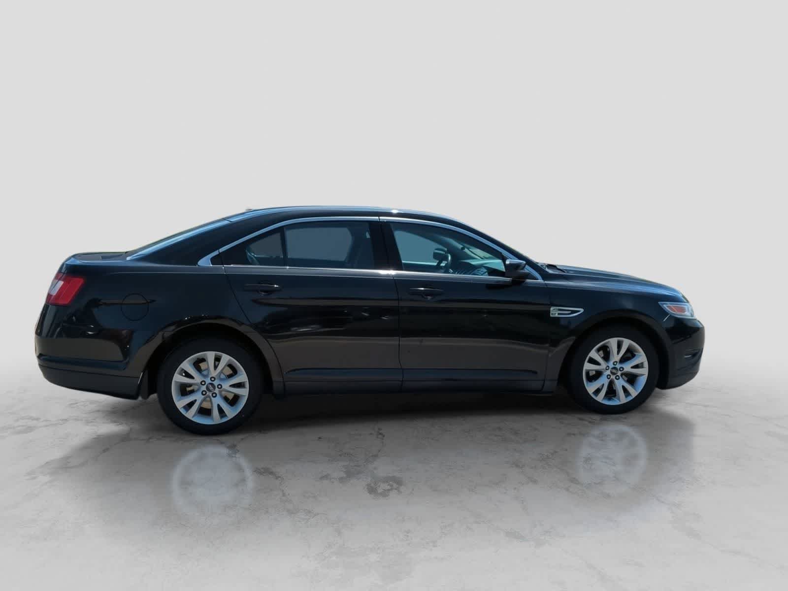 Used 2011 Ford Taurus SEL w/ 201A Rapid Spec Order Code FWD image 9