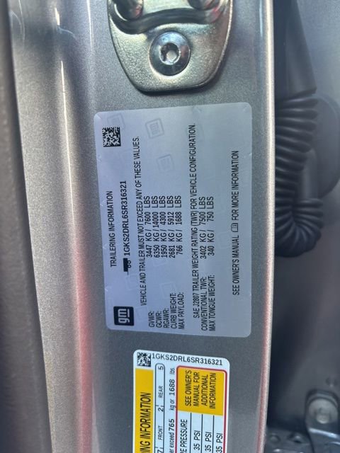 Used 2025 GMC Yukon XL Denali AWD/4WD image 43