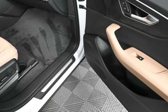 New 2025 Audi Q8 Premium image 26