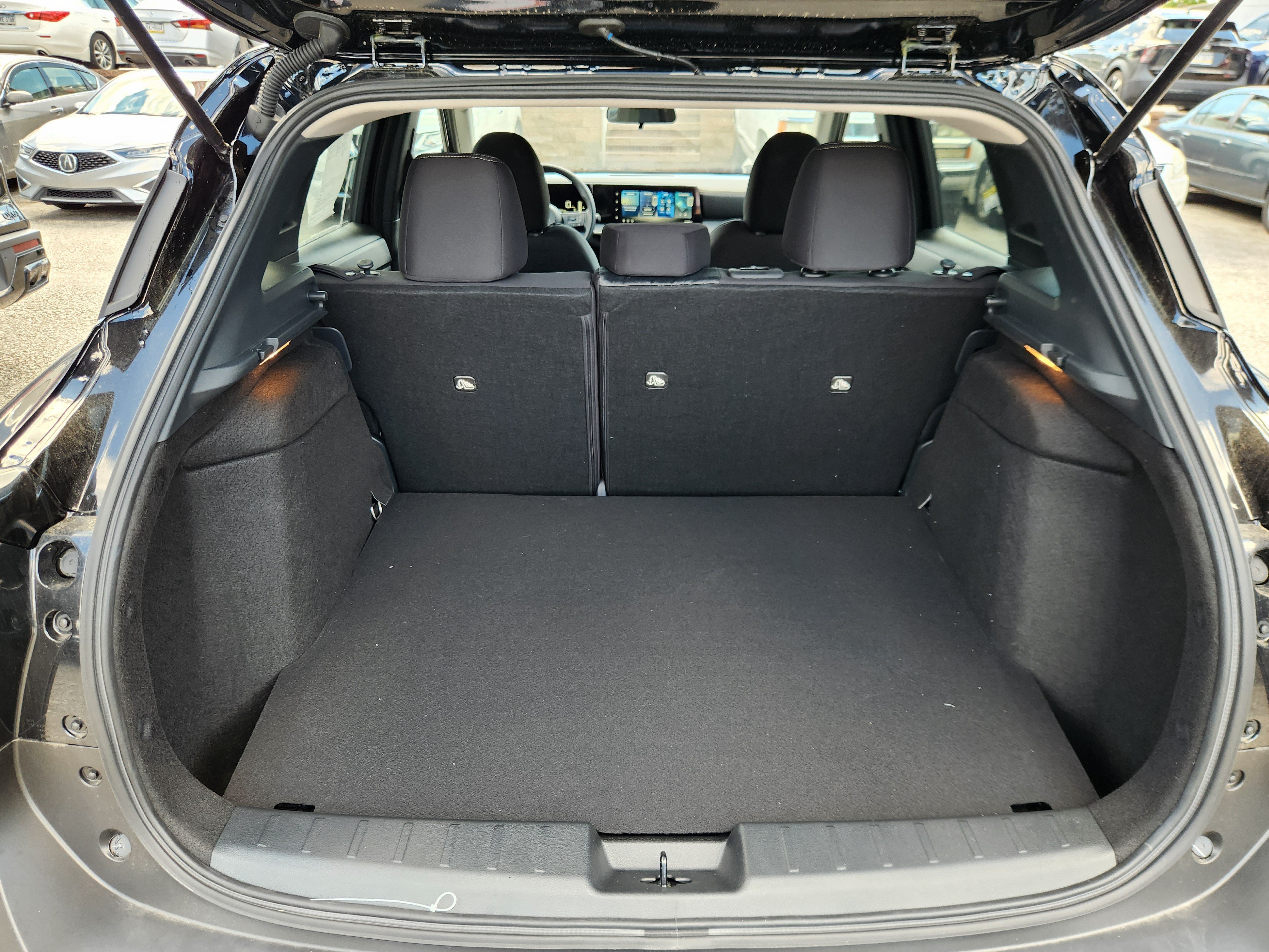 Used 2026 Nissan Kicks SV AWD/4WD image 30