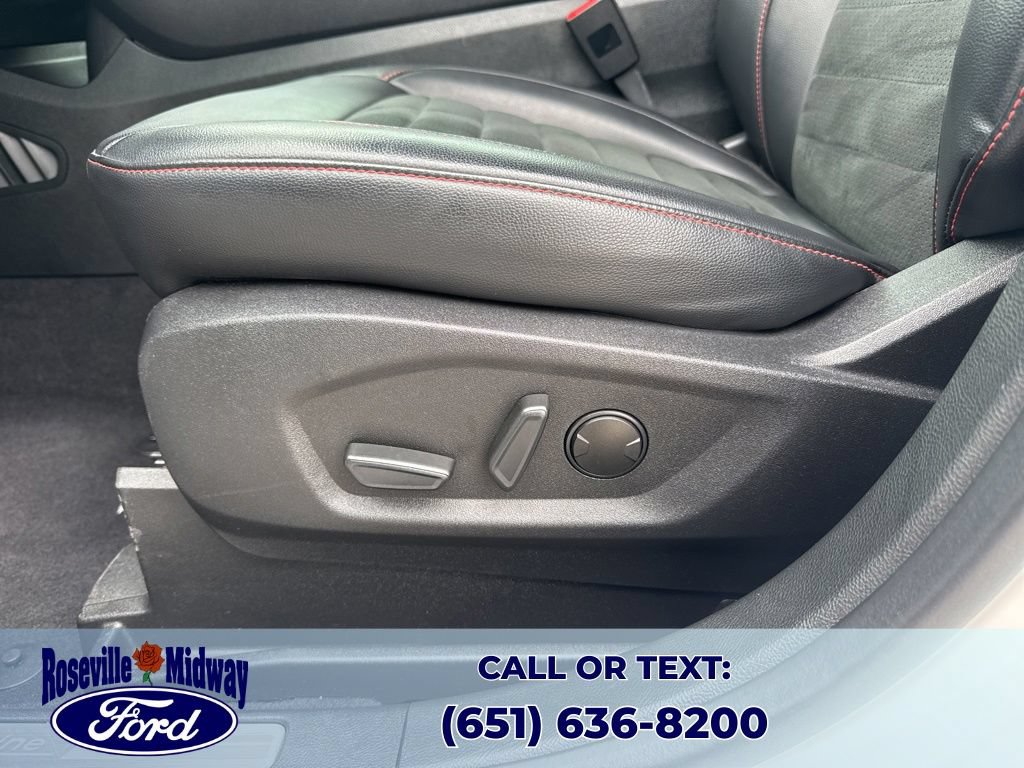 Used 2022 Ford Edge ST-Line AWD/4WD image 26