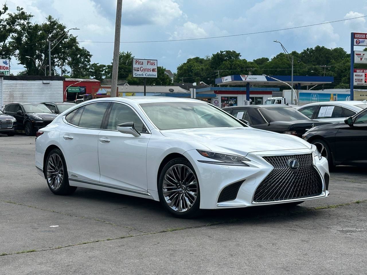 Used 2018 Lexus LS 500h AWD w/ Luxury Package image 3