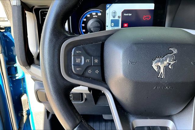 Used 2022 Ford Bronco Badlands image 10