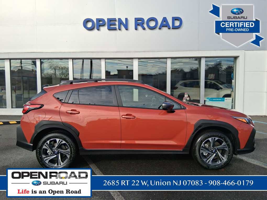 Certified 2025 Subaru Crosstrek 2.0i Premium w/ Crosstrek Mirror Package image 4