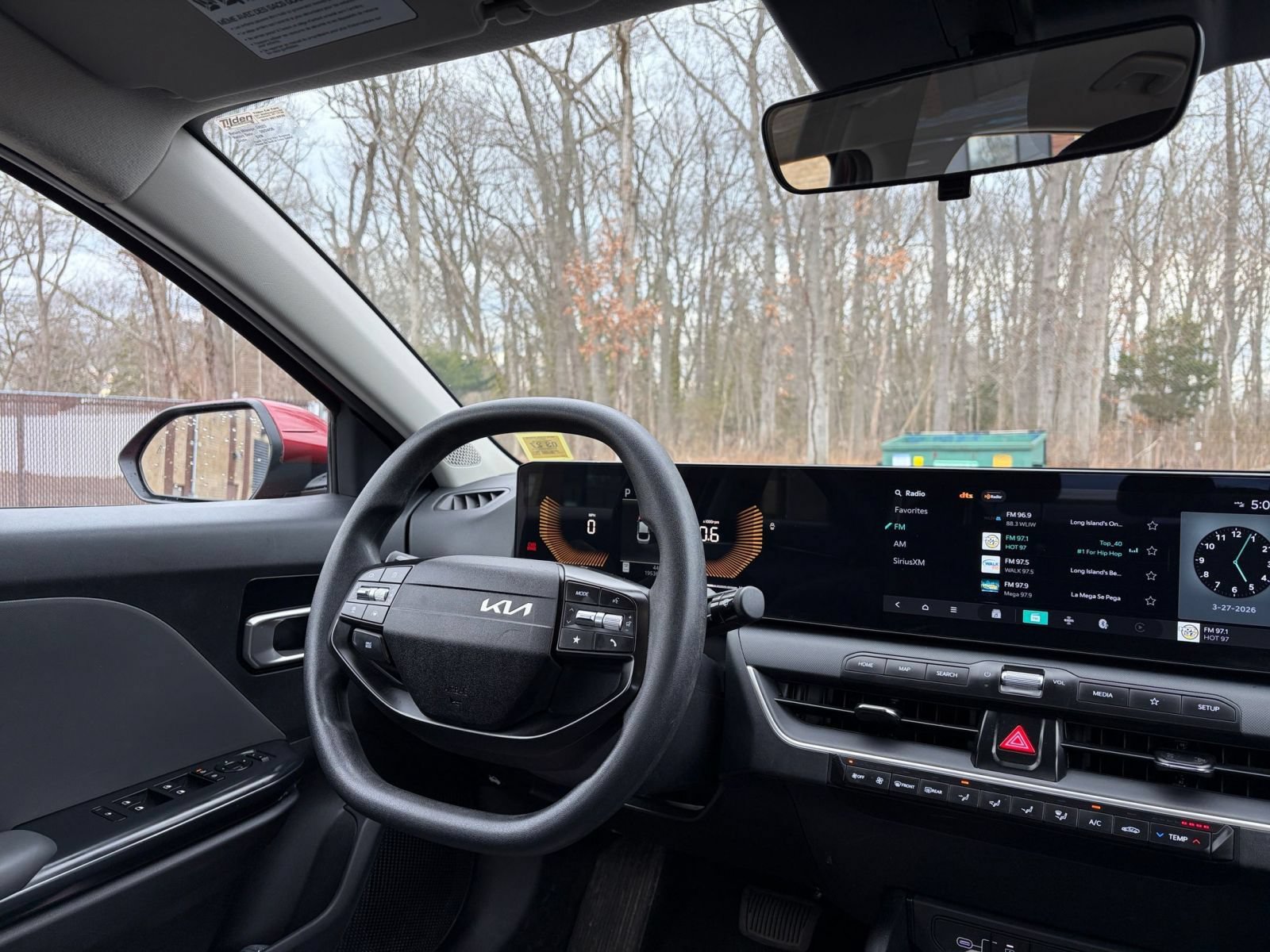 Used 2025 Kia K4 FWD image 32