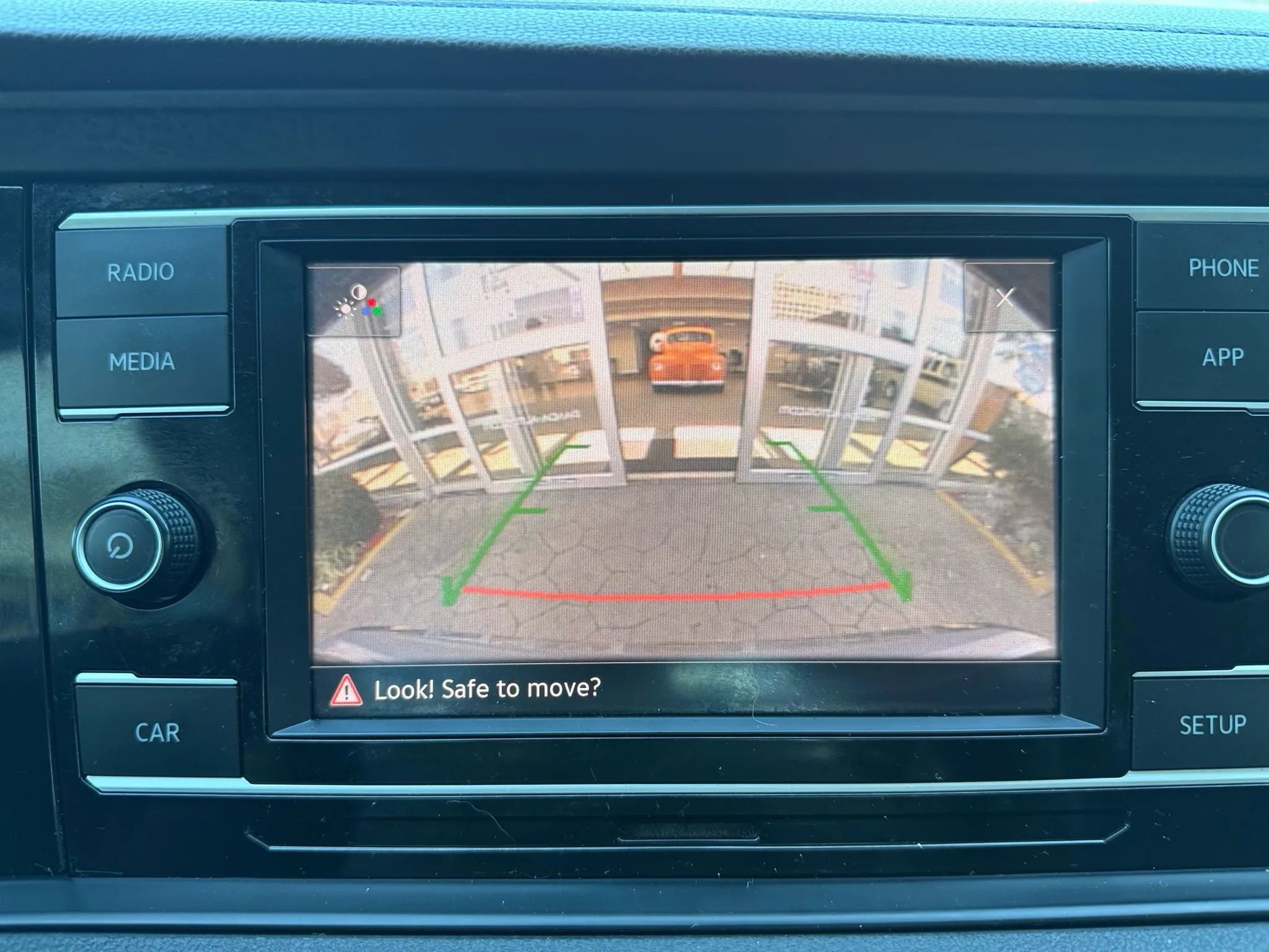 Used 2019 Volkswagen Jetta S w/ Driver Assistance Package FWD image 17
