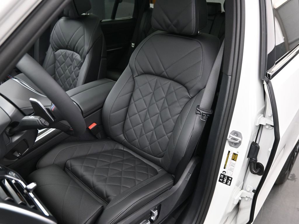 New 2026 BMW X5 M60i AWD/4WD image 12