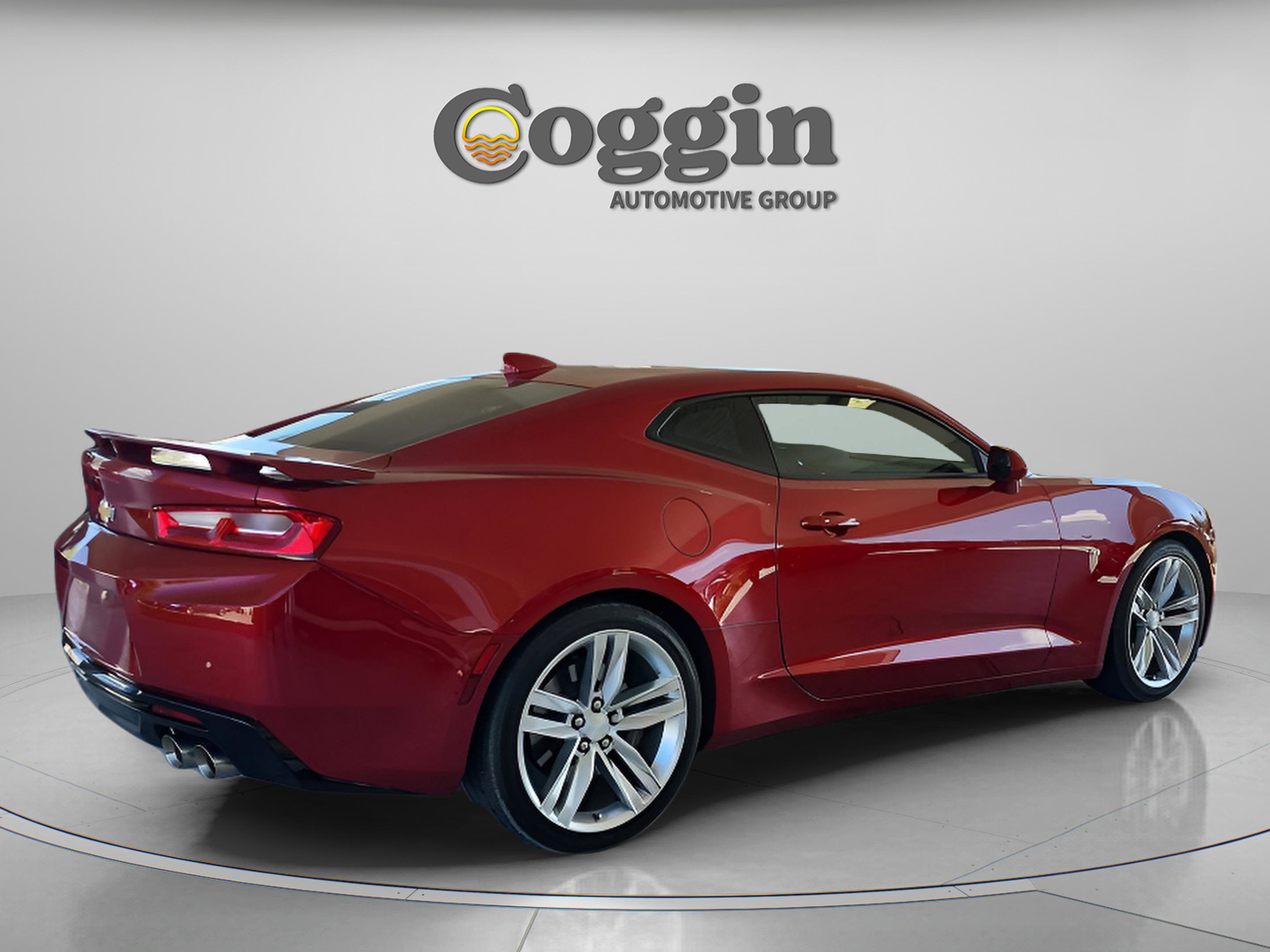 Used 2016 Chevrolet Camaro SS RWD image 5