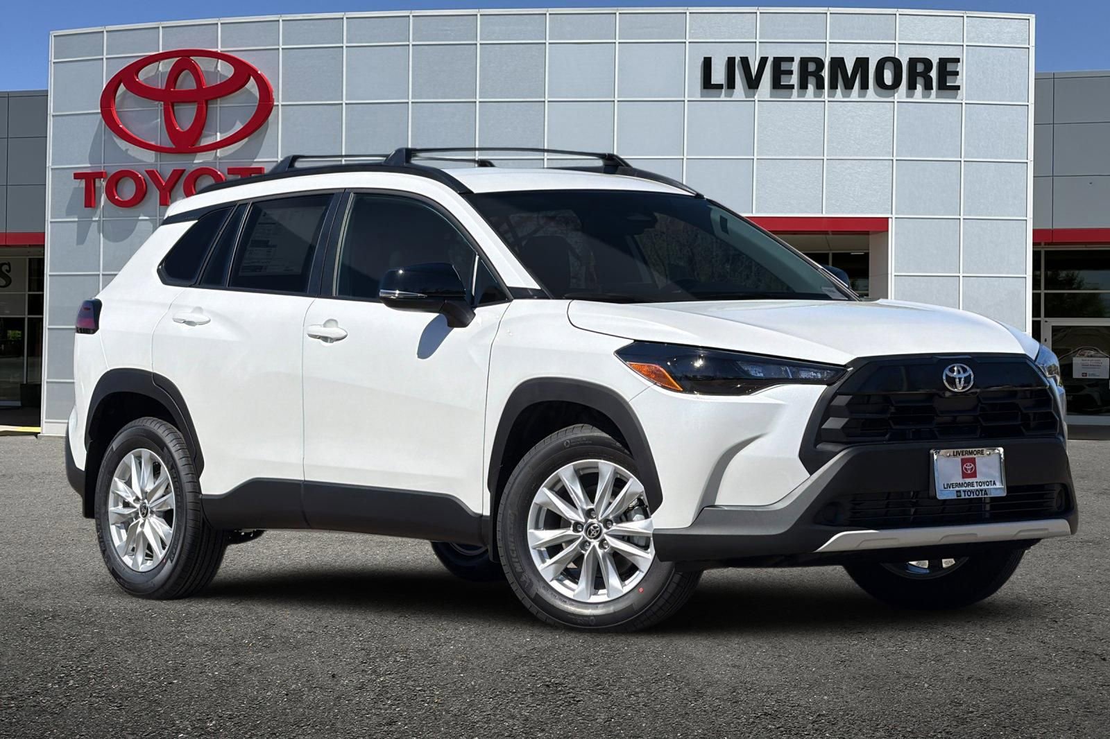 New 2026 Toyota Corolla Cross LE image 2