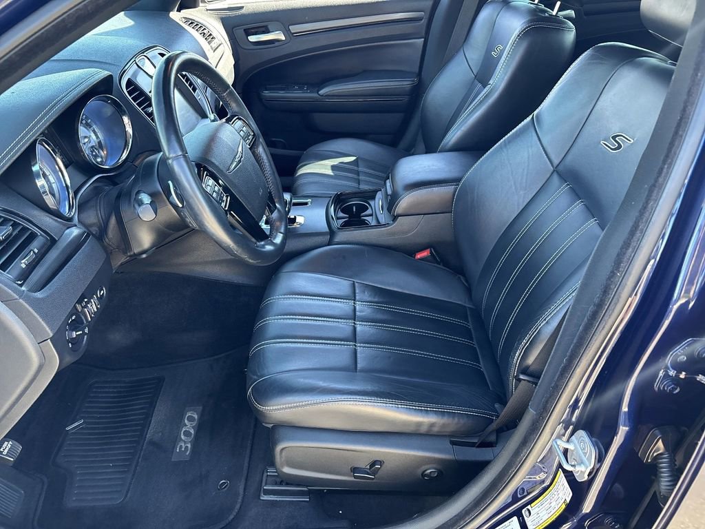 Used 2014 Chrysler 300 S image 19