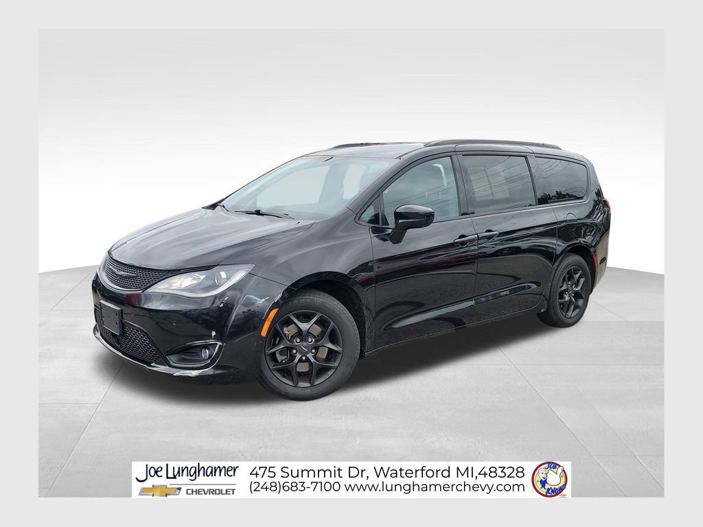 Used 2019 Chrysler Pacifica Touring-L w/ Advanced Safetytec Group FWD image 1