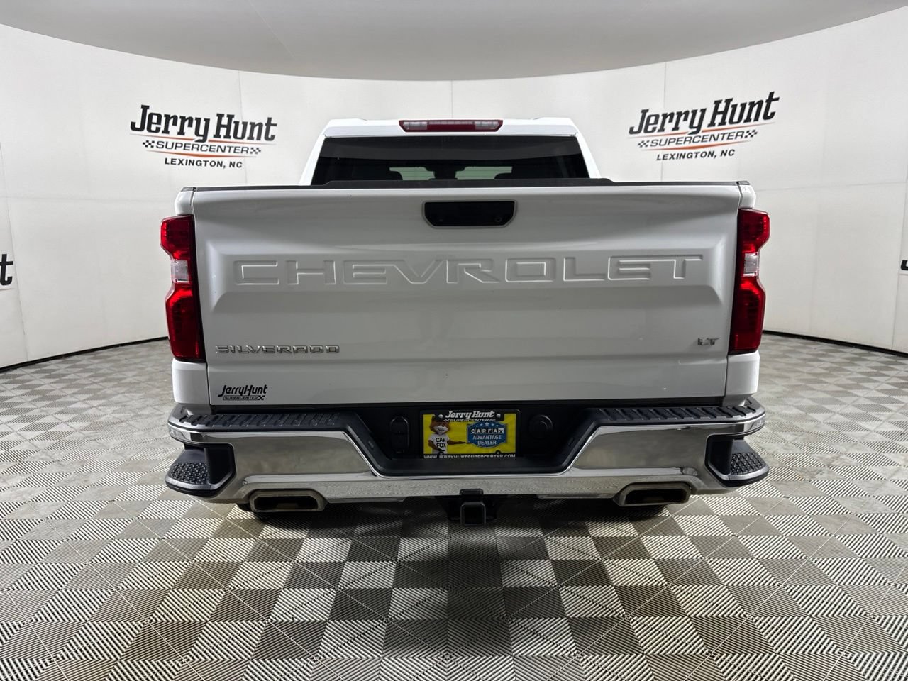 Used 2025 Chevrolet Silverado 1500 LT AWD/4WD image 5