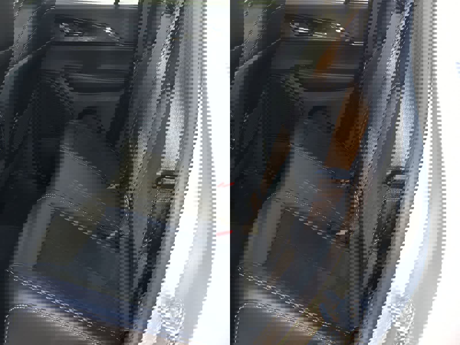 Used 2023 Jeep Grand Cherokee Altitude image 19