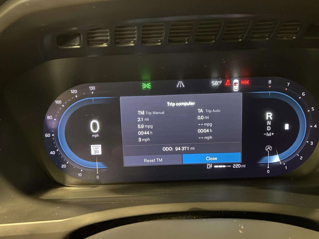 Used 2023 Volvo XC90 B6 Ultimate image 43