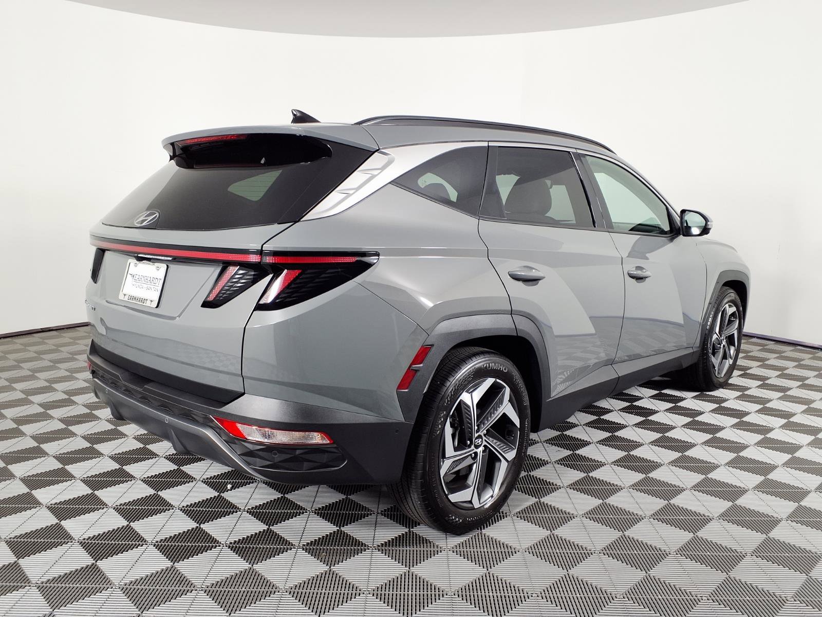 Certified 2024 Hyundai Tucson Limited FWD image 4