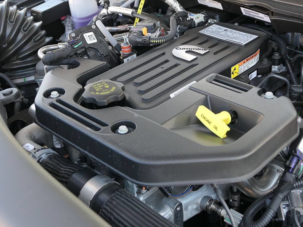 New 2026 RAM 5500 Tradesman w/ Chrome Appearance Group AWD/4WD image 27