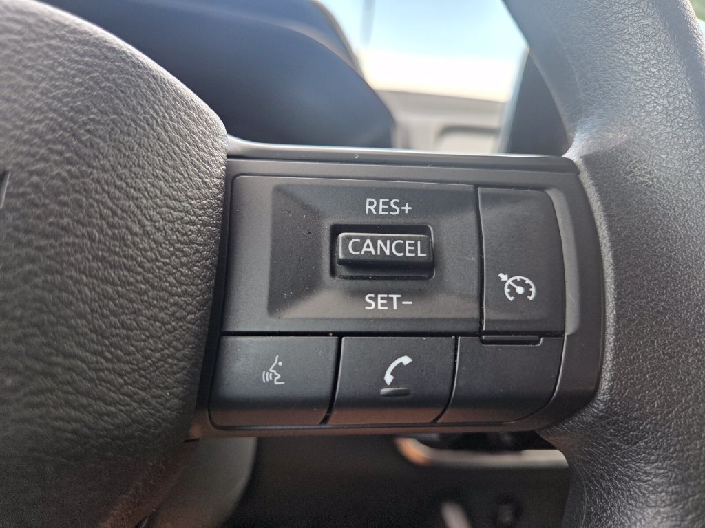 Used 2026 Nissan Rogue S FWD image 14