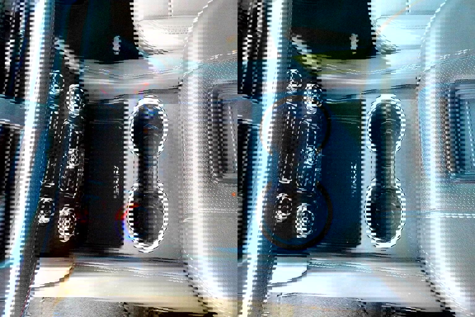 Used 2021 GMC Yukon SLT w/ SLT Premium Package image 22