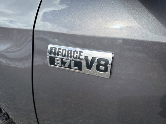 Used 2014 Toyota Tundra Limited w/ Limited Premium Package image 7