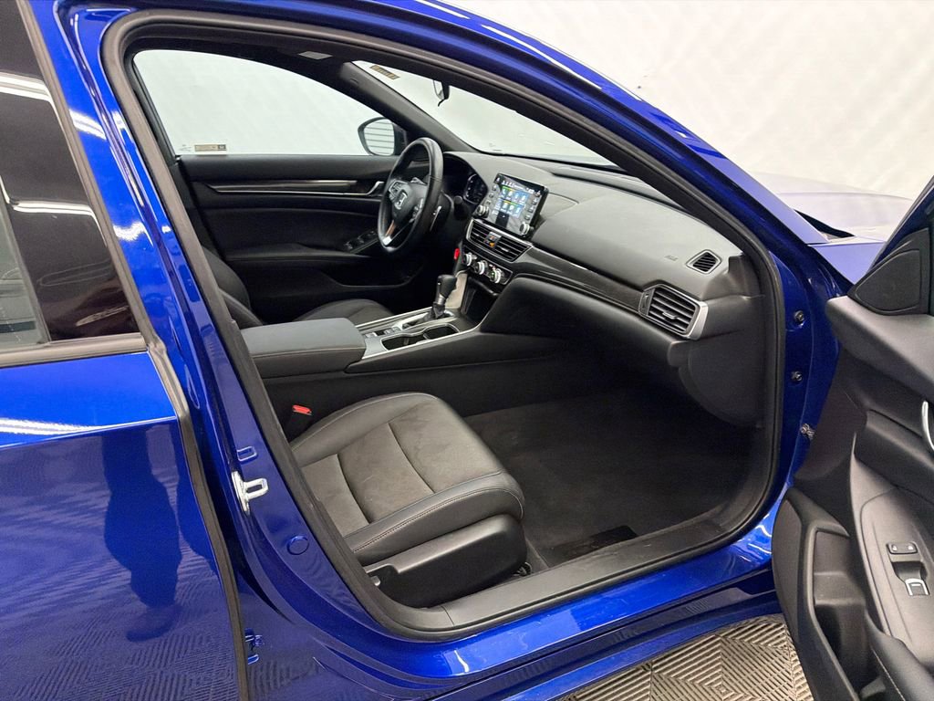 Used 2022 Honda Accord Sport image 14