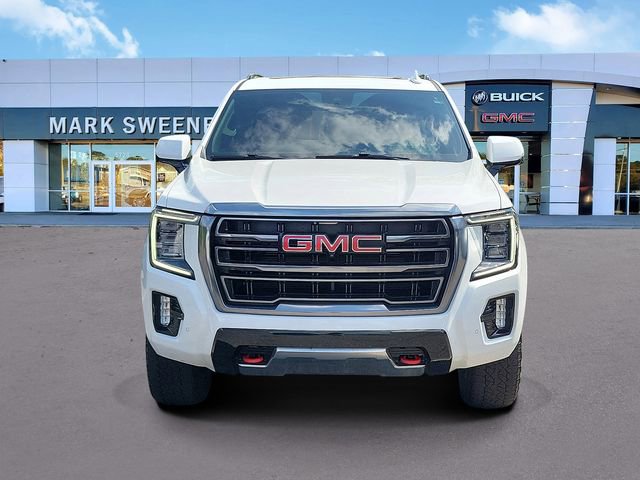 Used 2023 GMC Yukon AT4 w/ AT4 Premium Package AWD/4WD image 2