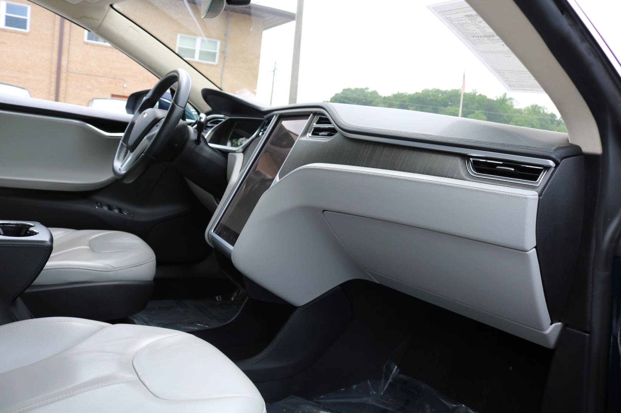 Used 2013 Tesla Model S RWD image 41