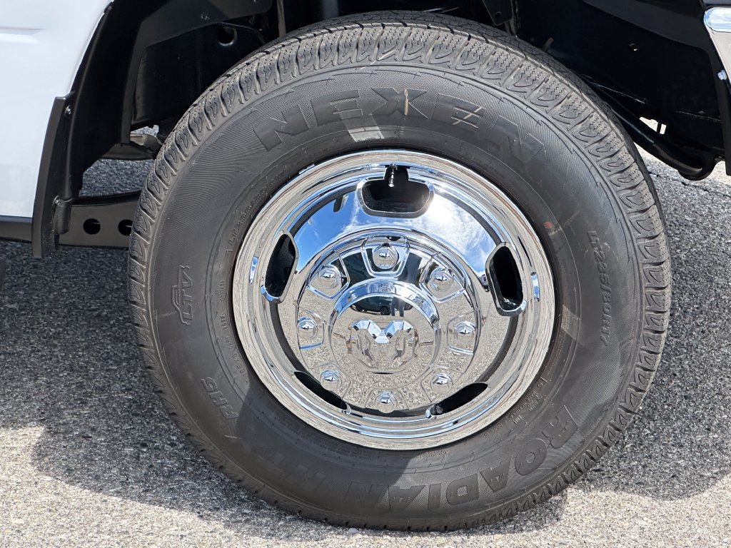 New 2026 RAM 3500 Tradesman AWD/4WD image 11