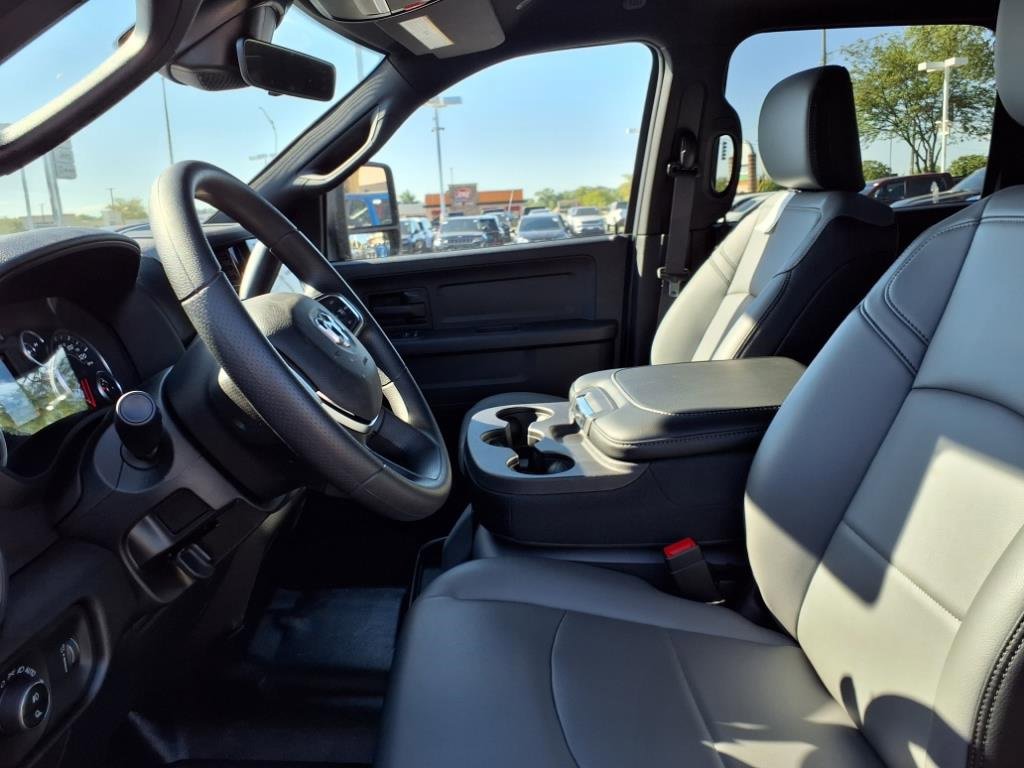 New 2026 RAM 3500 Tradesman w/ Chrome Appearance Group A image 12