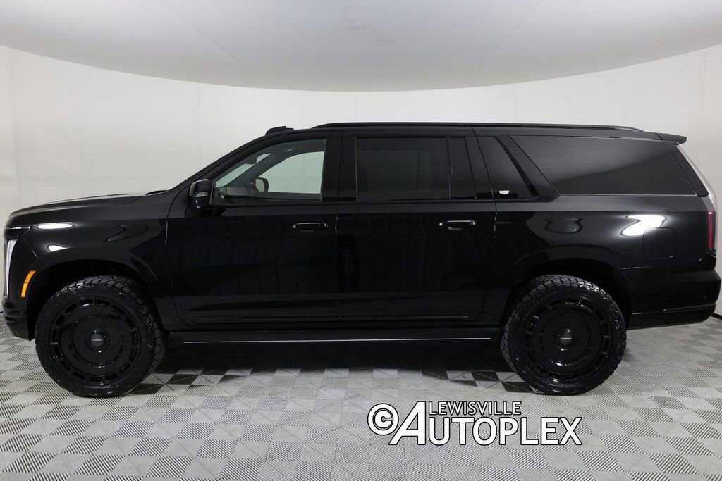 Used 2026 Cadillac Escalade ESV Sport w/ Touring Package image 8