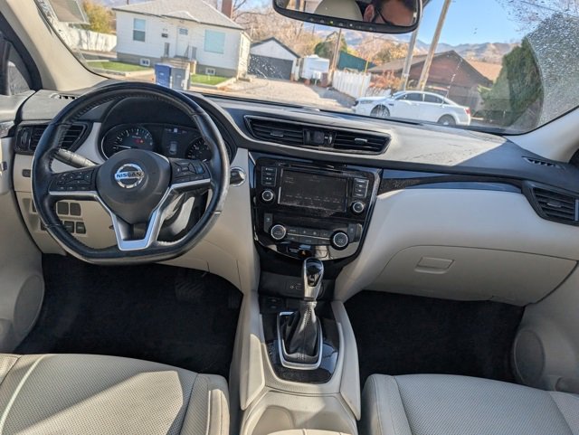 Certified 2022 Nissan Rogue Sport SL w/ Premium Package image 7