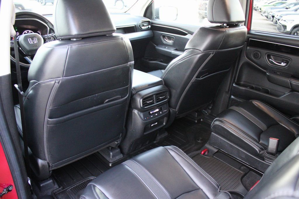 Used 2023 Honda Pilot Touring image 27