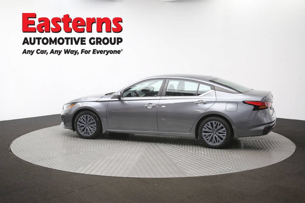 Used 2023 Nissan Altima 2.5 SV FWD image 61