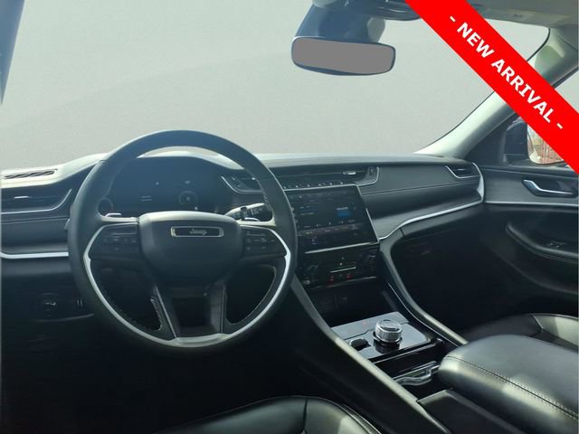 Used 2023 Jeep Grand Cherokee L Limited image 9