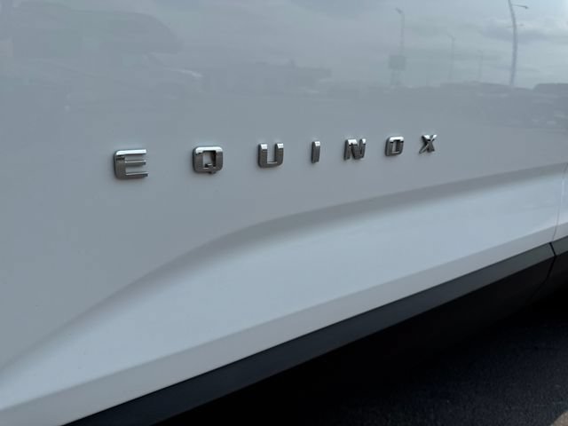 Used 2025 Chevrolet Equinox LT AWD/4WD image 33
