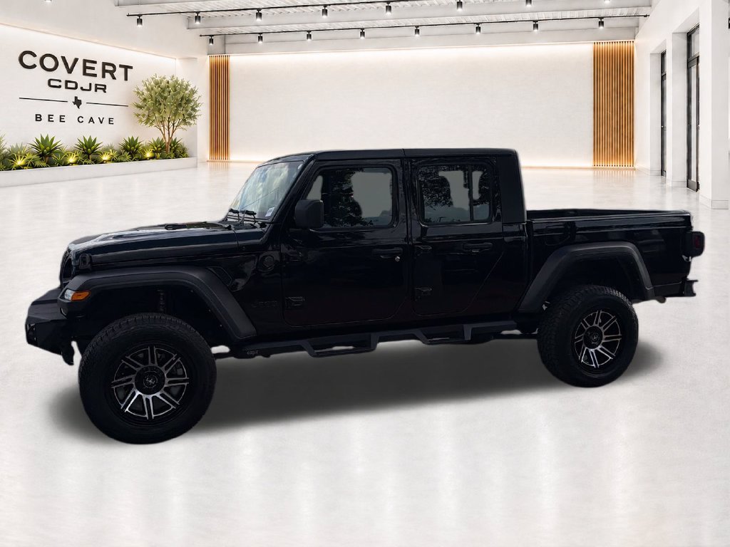 Used 2023 Jeep Gladiator Sport w/ Trailer Tow Package AWD/4WD image 4