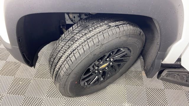 New 2024 Chevrolet Silverado EV W/T AWD/4WD image 13