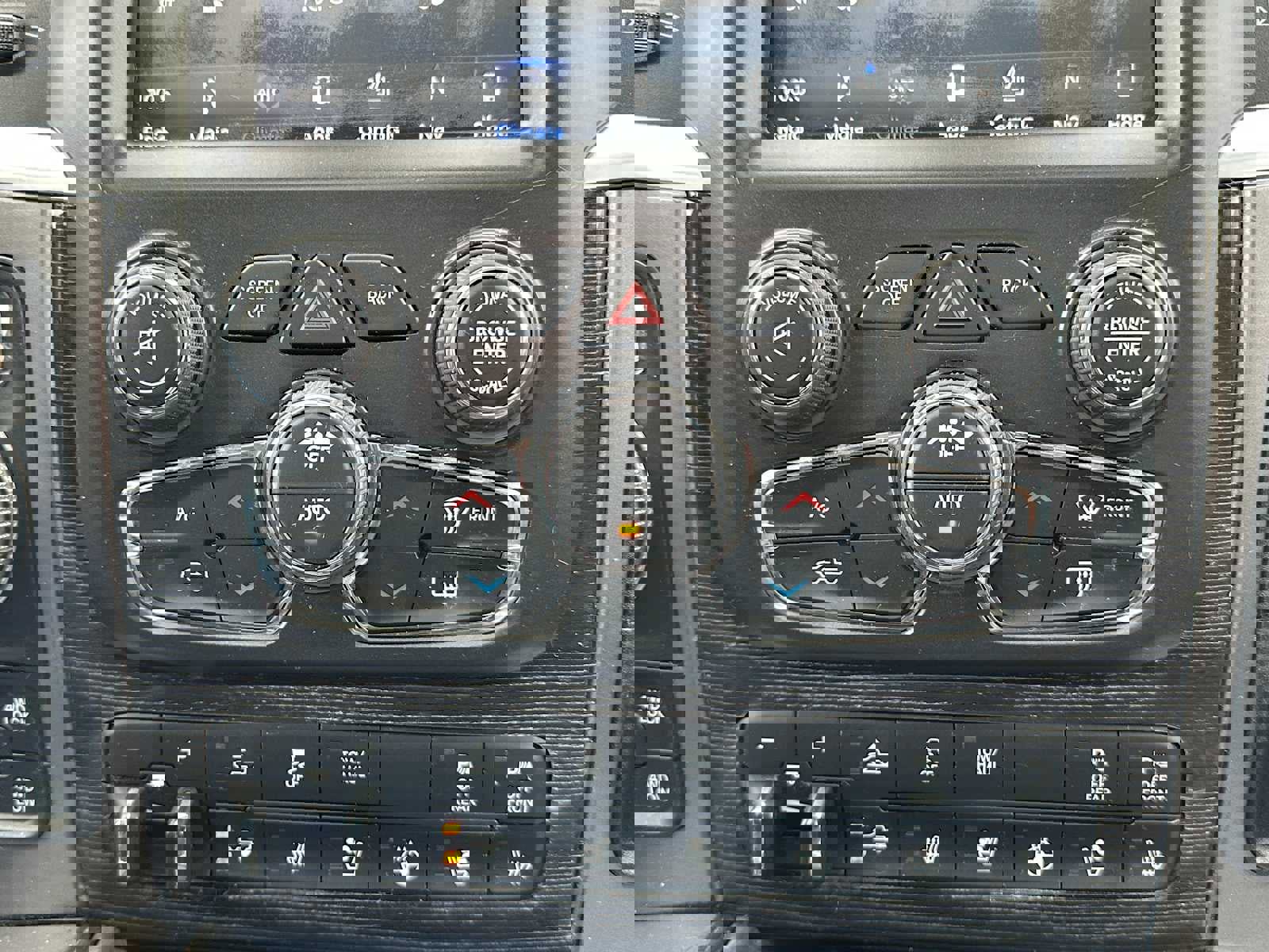 Used 2018 RAM 1500 Limited image 28