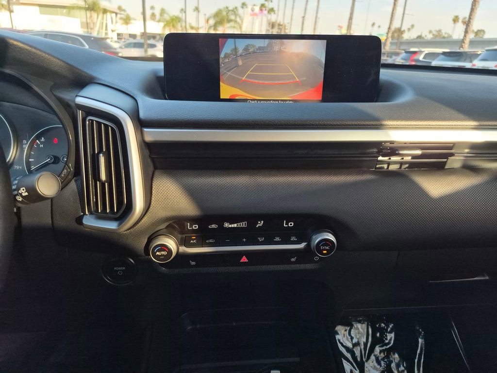 Used 2025 MAZDA CX-50 2.5 Hybrid w/ Preferred Pkg image 16