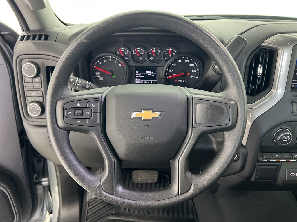 Used 2026 Chevrolet Silverado 1500 Custom w/ Turbomax Blackout Package AWD/4WD image 10