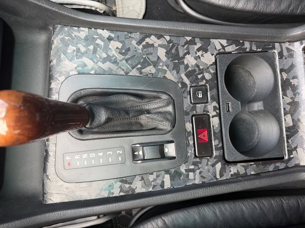 Used 2001 BMW 740iL RWD image 21