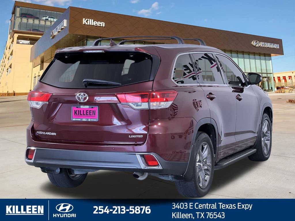 Used 2018 Toyota Highlander Limited Platinum image 7